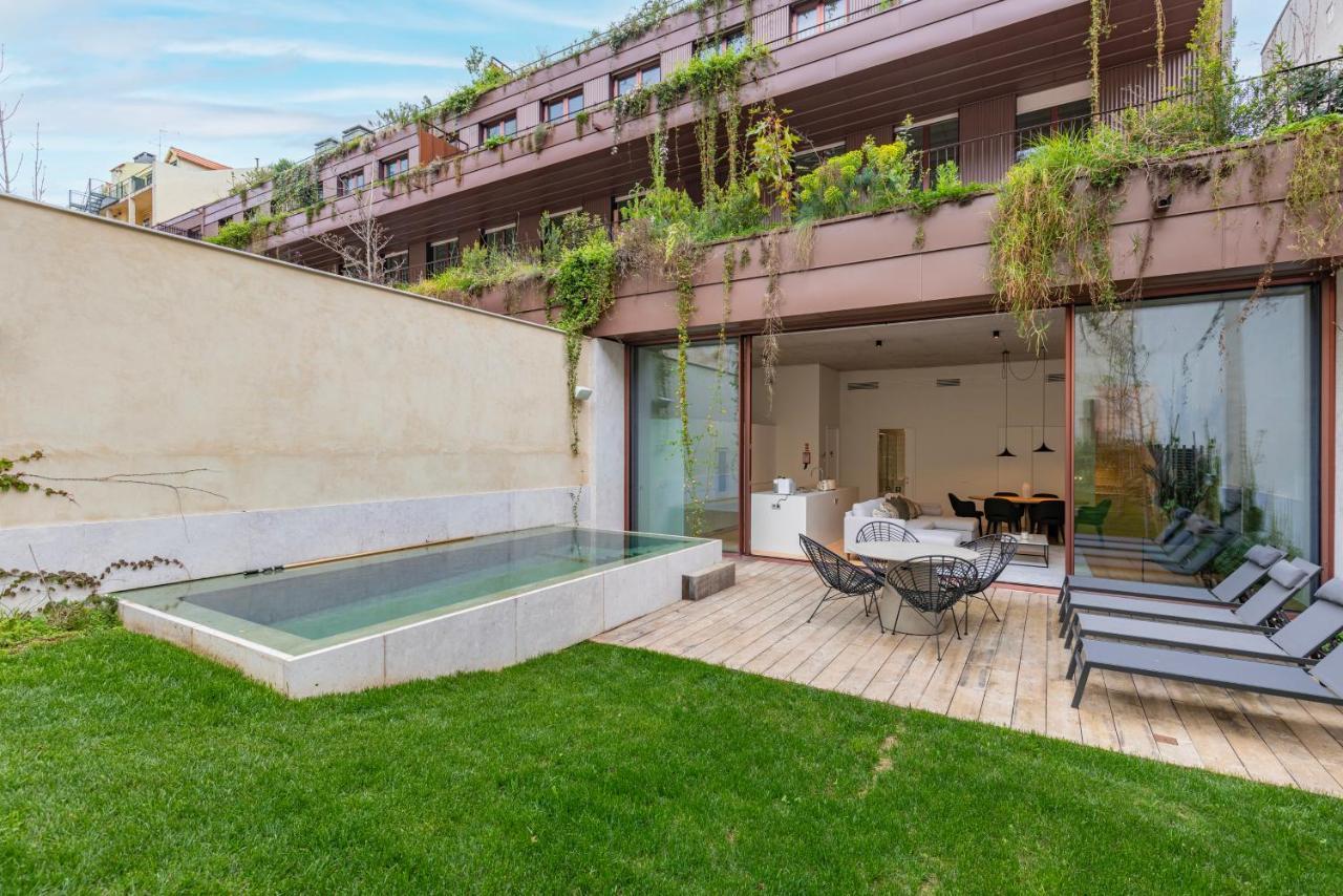Hidden Pearl W/ Patio & Pool By Lovelystay リスボン エクステリア 写真